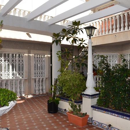 Apartamento Oslo Apartamento Torrevieja Exterior foto